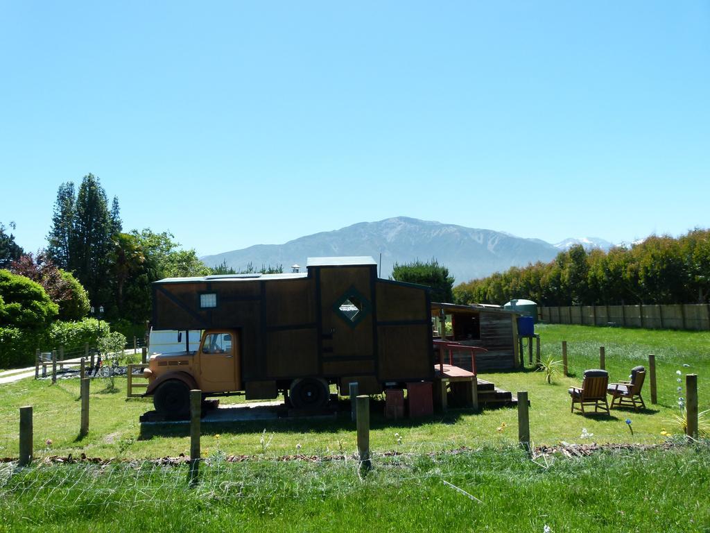 Wacky Stays - Unique Farm-Stay Glamping Rentals, Free Animal Feeding Tours Kaikoura Værelse billede