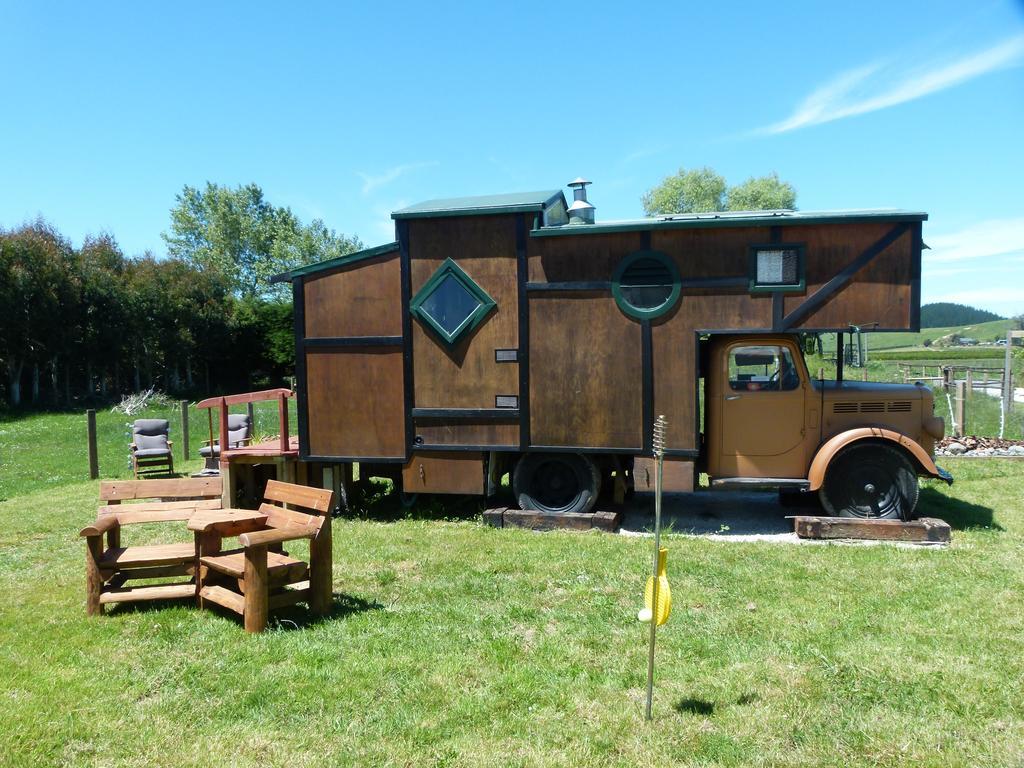 Wacky Stays - Unique Farm-Stay Glamping Rentals, Free Animal Feeding Tours Kaikoura Værelse billede