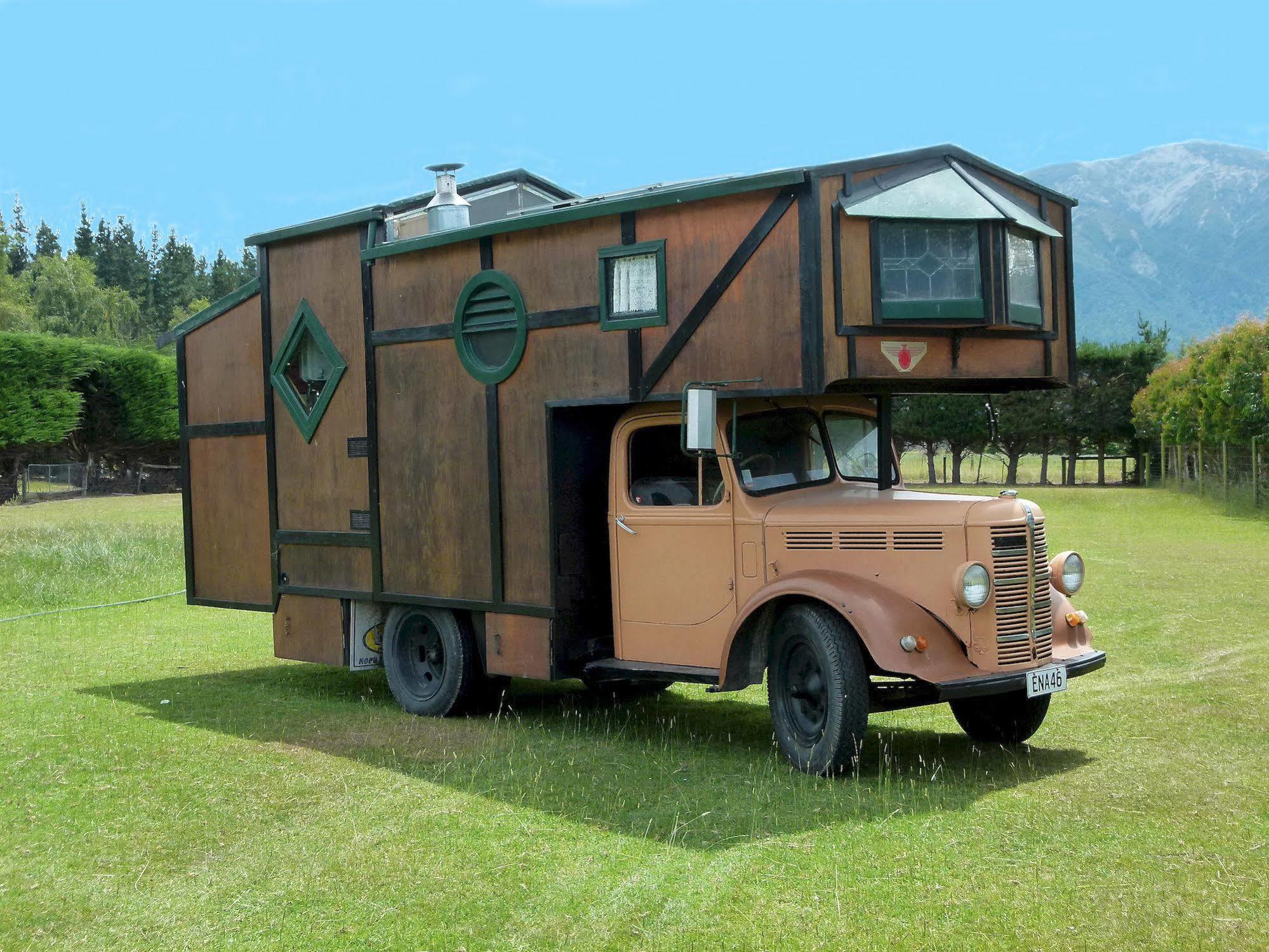 Wacky Stays - Unique Farm-Stay Glamping Rentals, Free Animal Feeding Tours Kaikoura Eksteriør billede